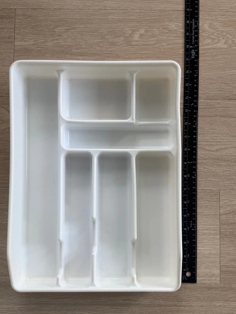 Rubbermaid Vintage White Utensil Tray Organizer 7 Compartment #0521 2 11.5 x 16”